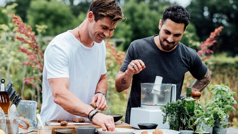 14 diet tips from the Hemsworth's personal chef MAIN