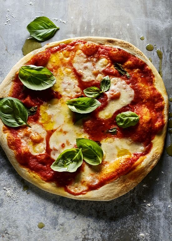 easy dinner ideas - pizza margarita