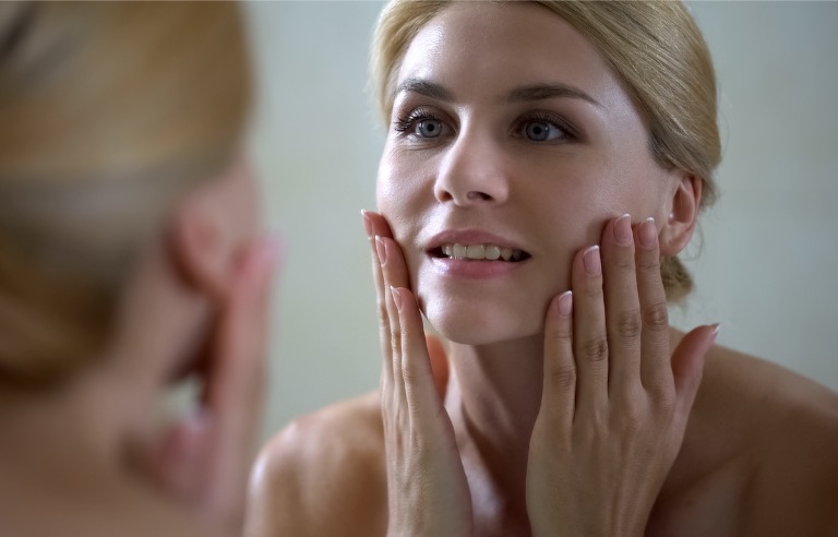woman-pulling-face-ulthreapy-healthista