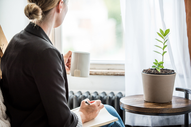 woman-meditating-at-work-mindfulness-at-work-body-image