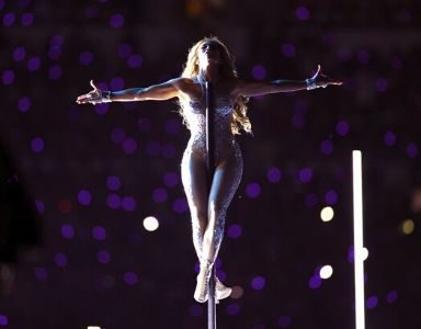 JLo superbowl Feature