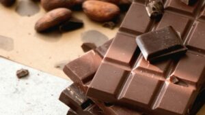 6 best foods to nurture your gut microbiome DARK CHOCOLATE