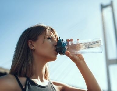 6 ways to hydrate on the move during a heatwave FEATURED