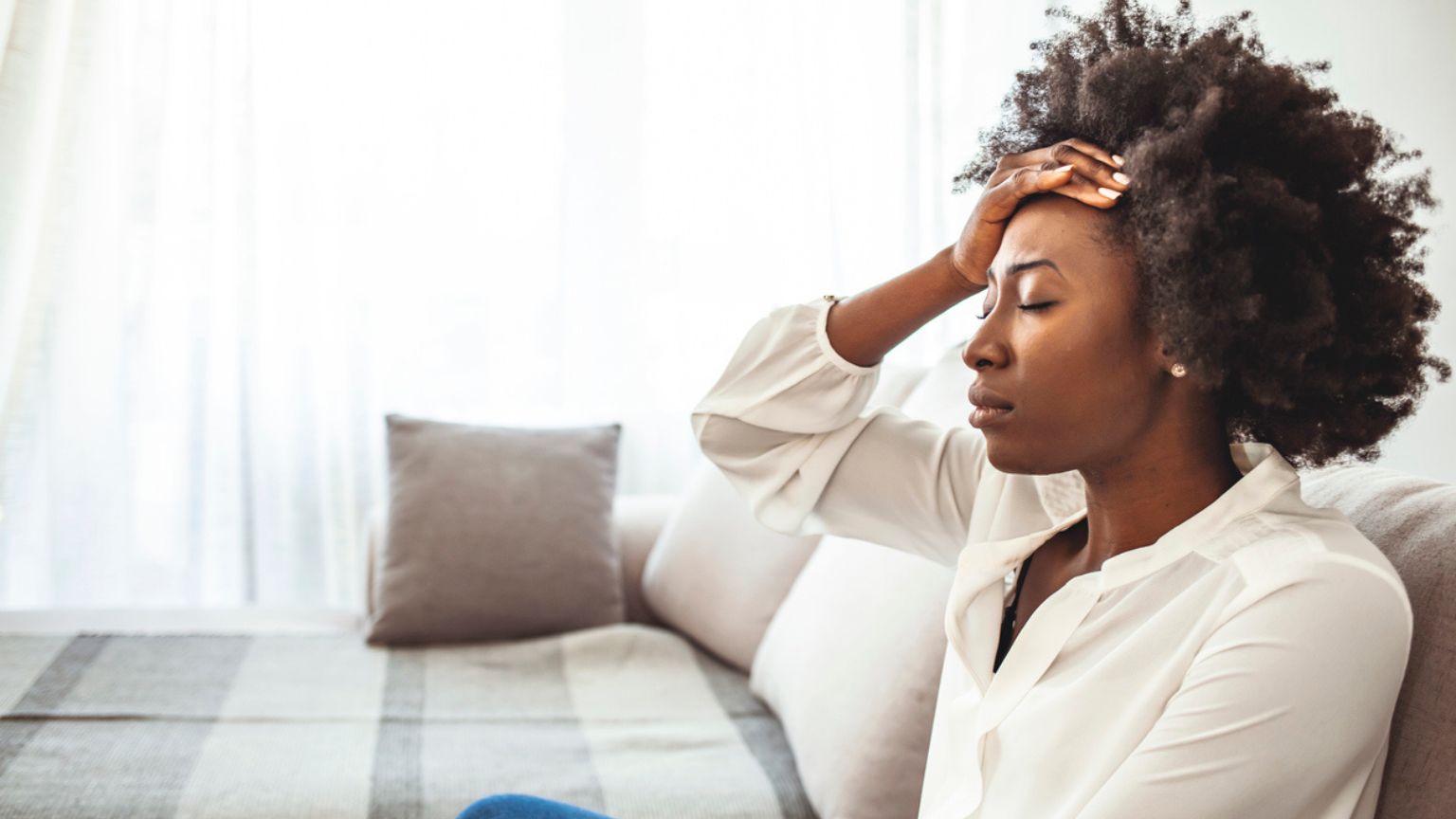 7 physical signs of stress you shouldn’t ignore - plus what can help MAIN