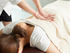 physiotherapy-for-chronic-sciatica-pain.jpg 